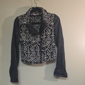 Blu Pepper Vintage Black and White Geometric Women's Jacket #169